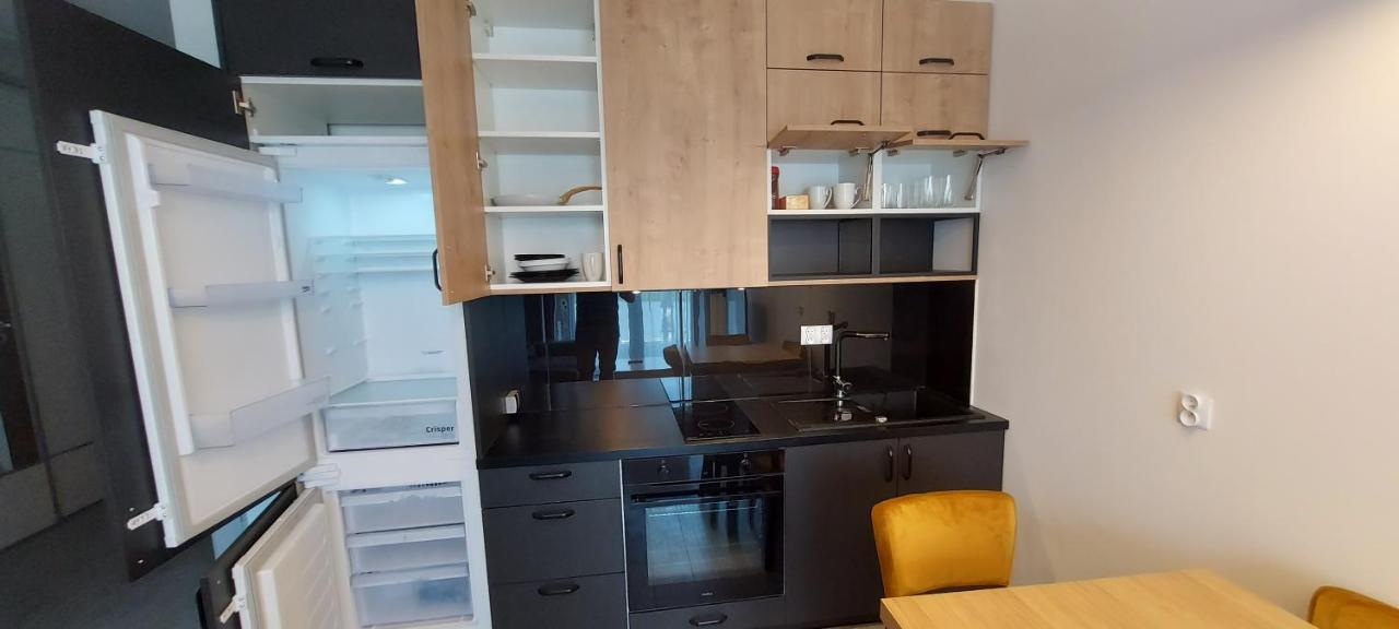 Apartament Barcelona Krakow Bagian luar foto